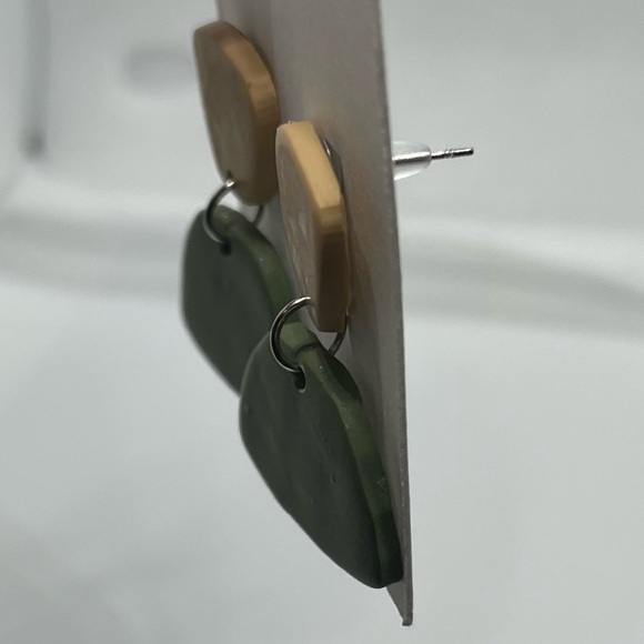 NWT Handmade Clay Earrings - Picture 6 of 7